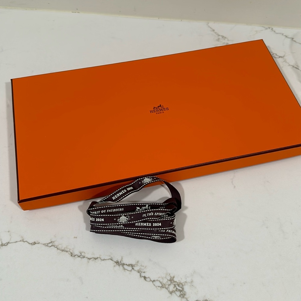 Hermes box and ribbon like new